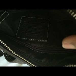 Pochette coach
